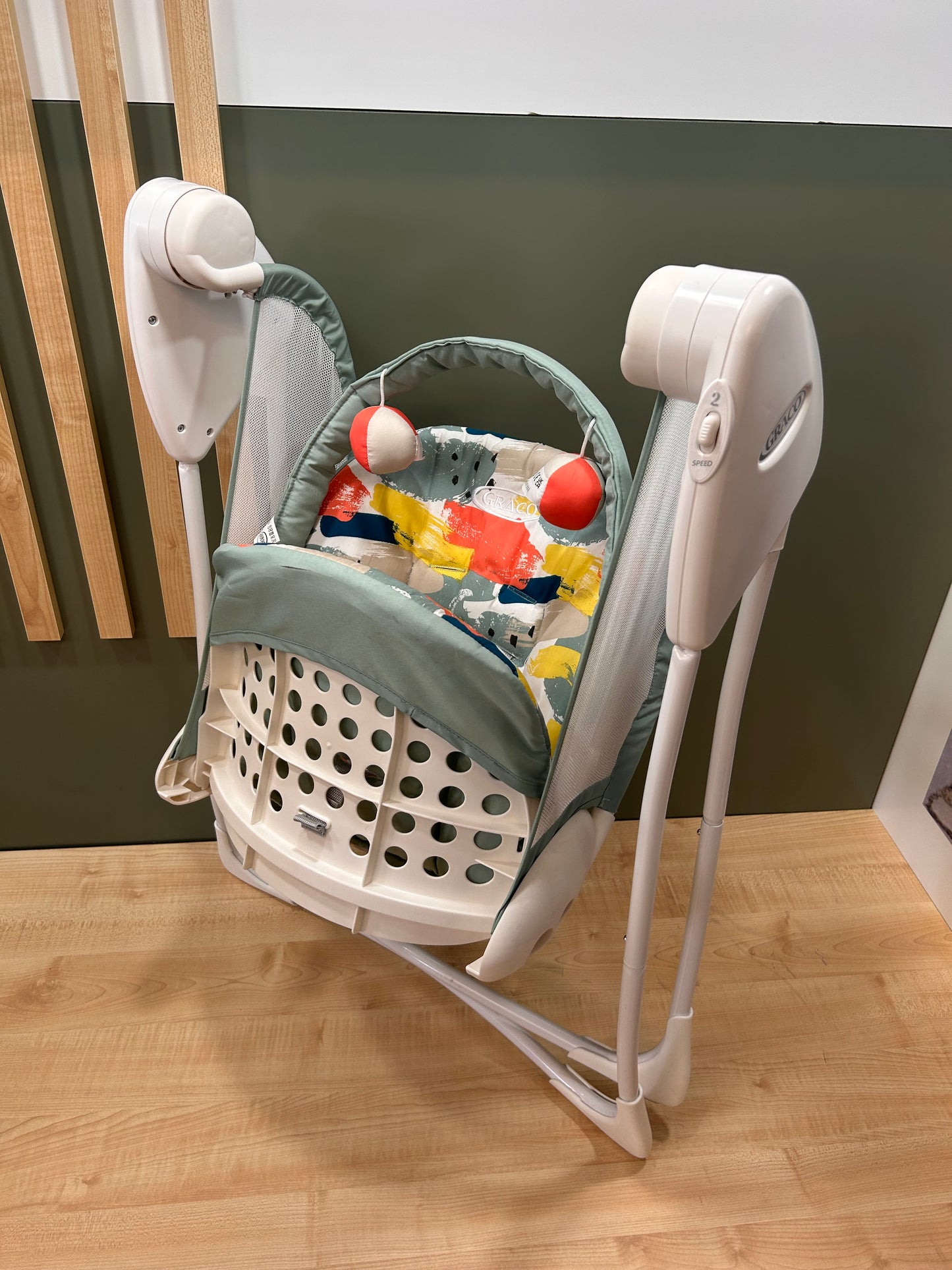 Graco baby delight swing - Birmingham store