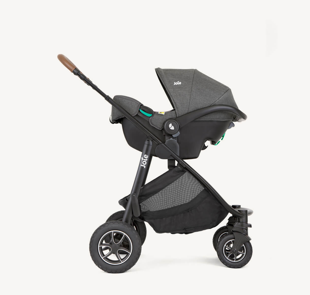 Joie Versatrax™ trioPram, infant carrier and carry cot -ex display BIRMINGHAM STORE