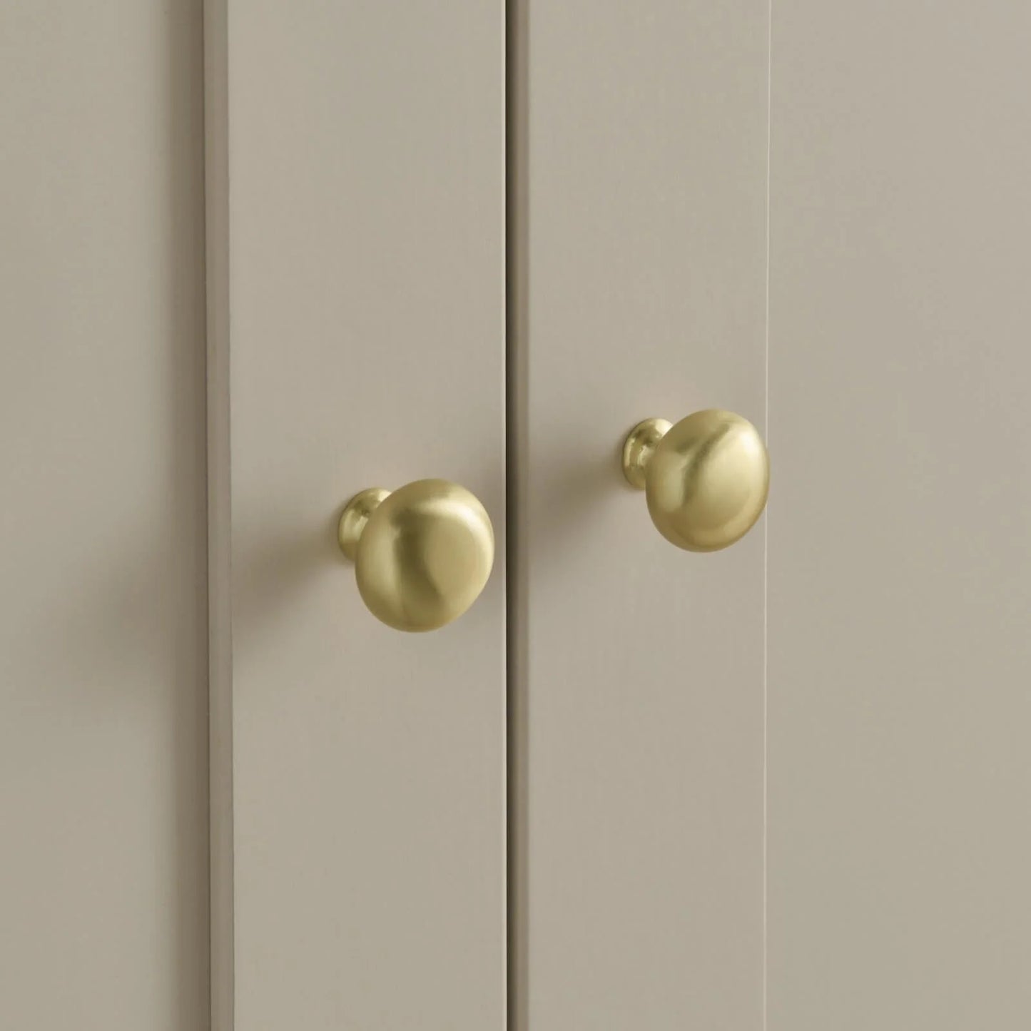 Cuddle Co Clara 2 Door Double Wardrobe Cashmere and Ash *Pre order August delivery