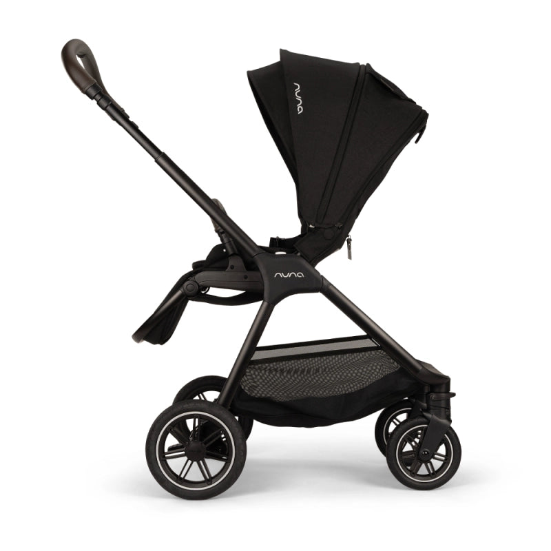 Nuna Triv Next (Pipa Next) Travel System Bundle + I-Size Base- Caviar (New 2024) *Open Box