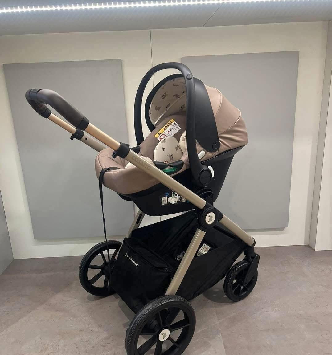 Cosatto Giggle 4 Car Seat Bundle Lollop