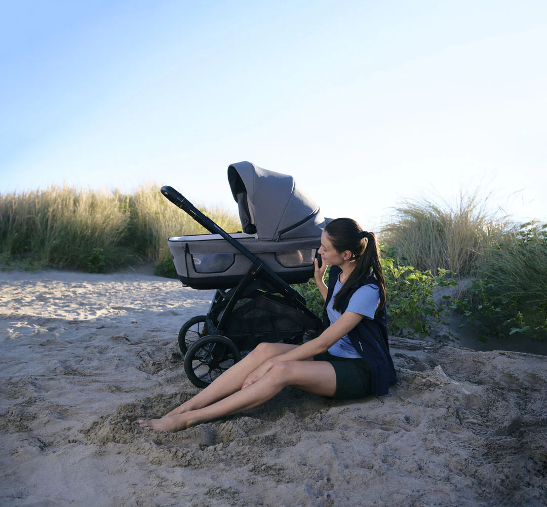Inglesina Aptica XT Travel System - Taiga Green (2025 Model Updated Features)