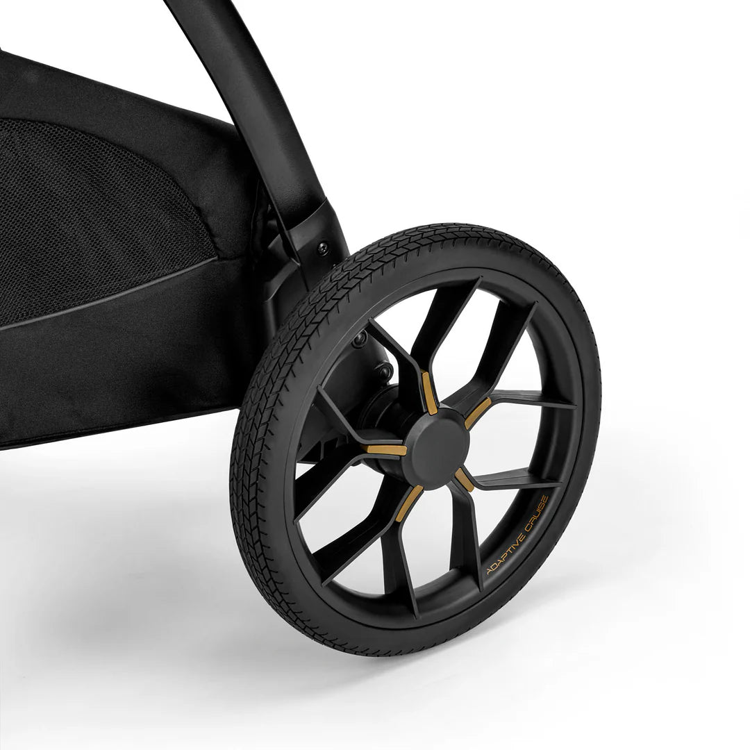 Inglesina Aptica XT Travel System - Taiga Green (2025 Model Updated Features)
