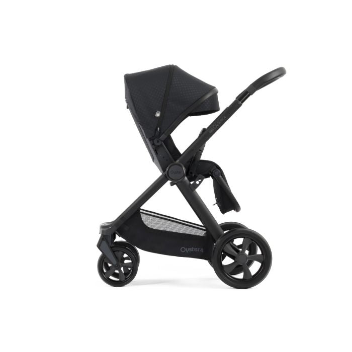 BabyStyle Oyster4 Pushchair Ultimate 12 Piece Bundle with Cybex Cloud T i-Size Car Seat and Base - Raven *Message us to check availability