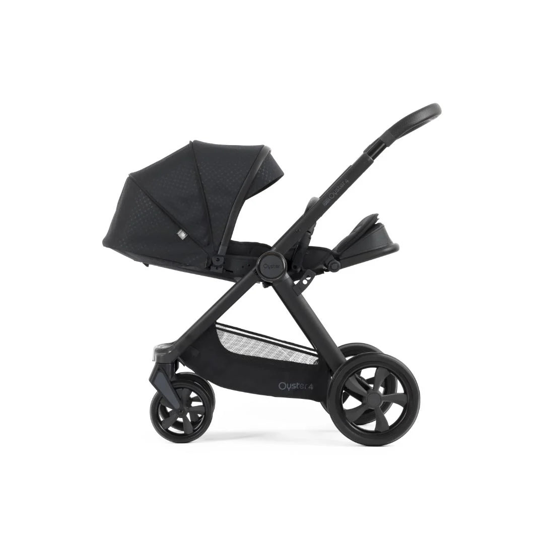 Oyster 4 Luxury Bundle With Capsule Seat - Raven *Check availability before ordering