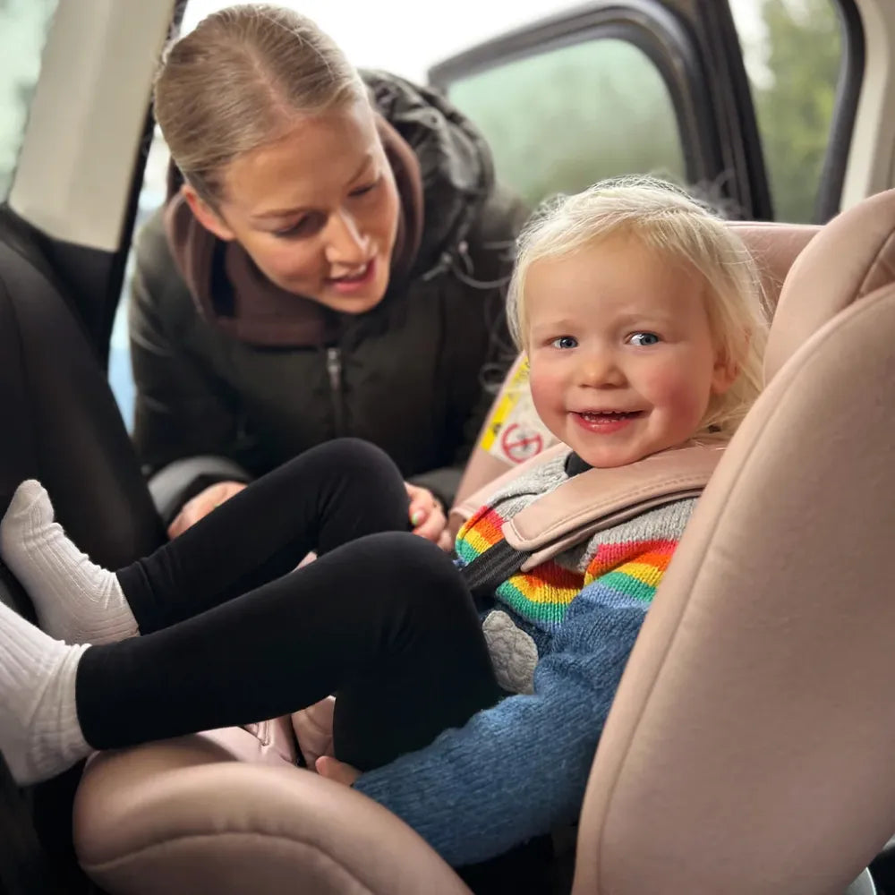 MBCSSPIN i-Size (40-150cm) Spin Car Seat - Pink Polka