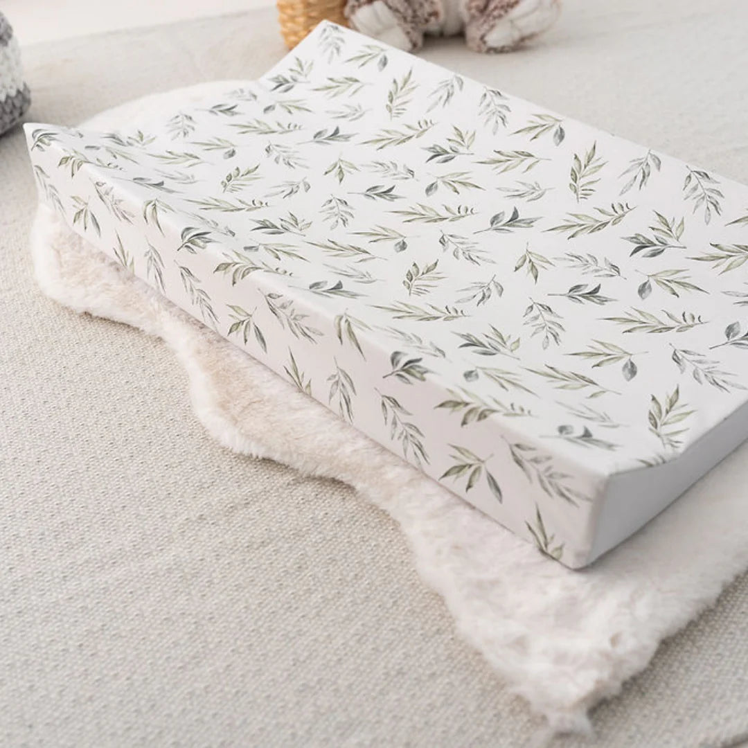 Gilded Bird - Linen Leaves Wedge Mat