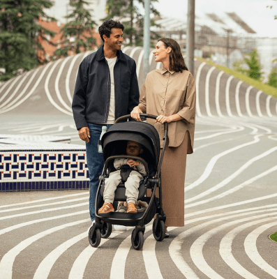 Nuna SWIV Stroller Caviar
