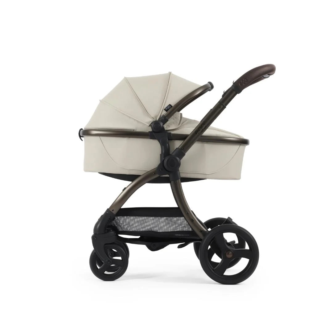 Egg 3 Luxury Travel Bundle With Shell i-Size Car Seat Cashmere End Of February