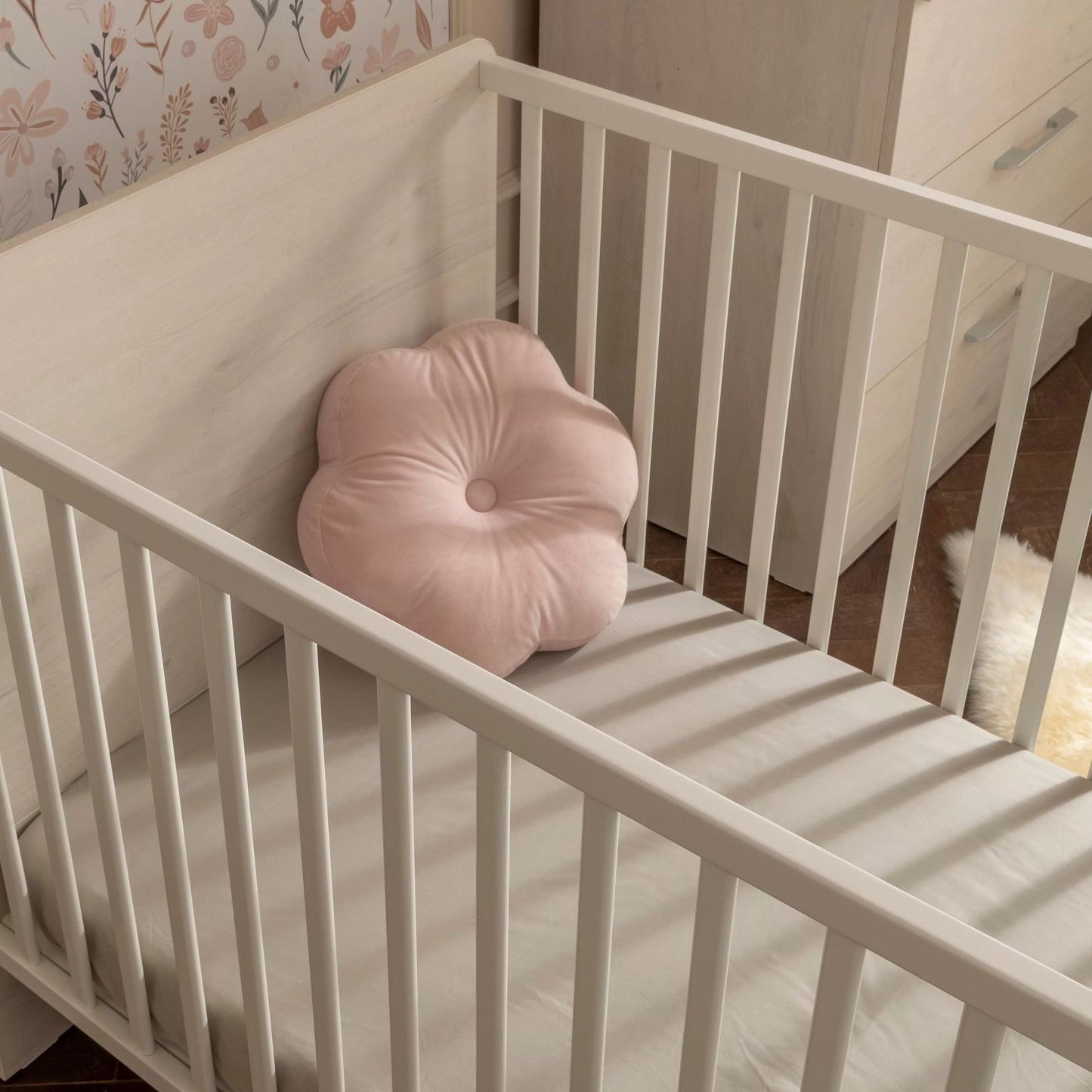 CuddleCo Freya 3 Piece Nursery Furniture Set - Coastal White