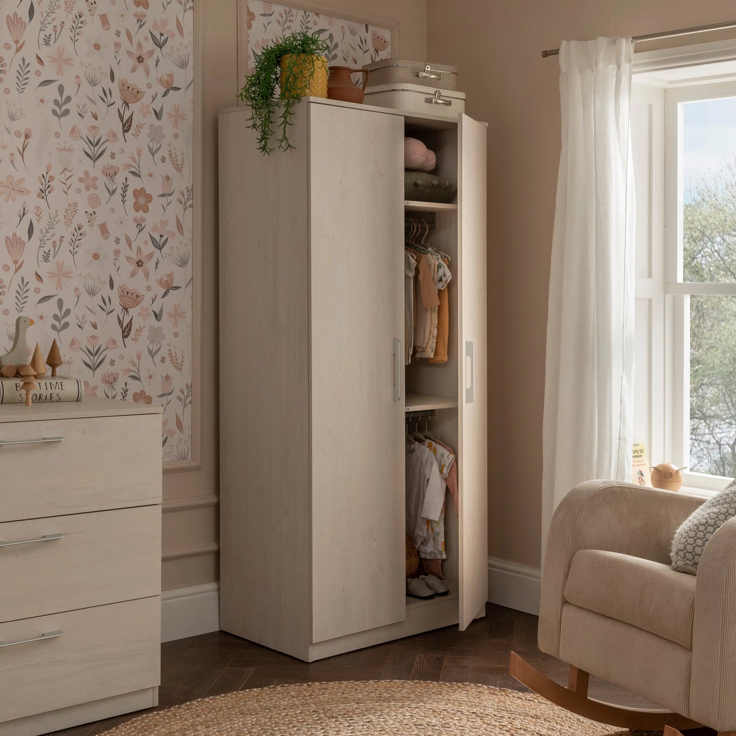 CuddleCo Freya 3 Piece Nursery Furniture Set - Coastal White