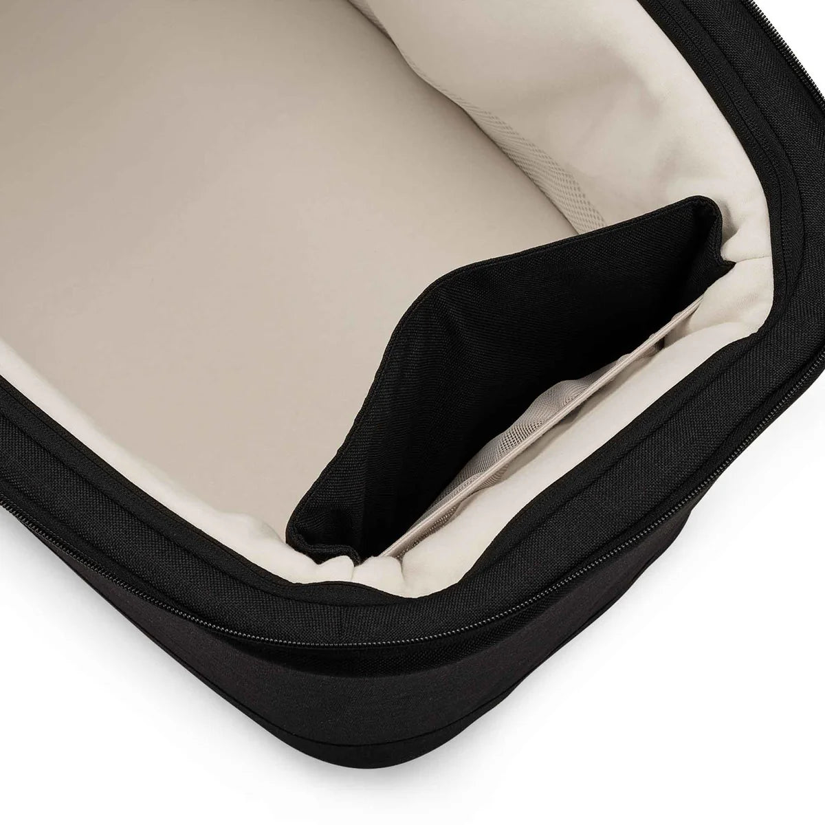 Nuna MIXX Next Pushchair, MIXX Next Carrycot, ARRA Flex Car Seat and BASE Curv Bundle, Caviar