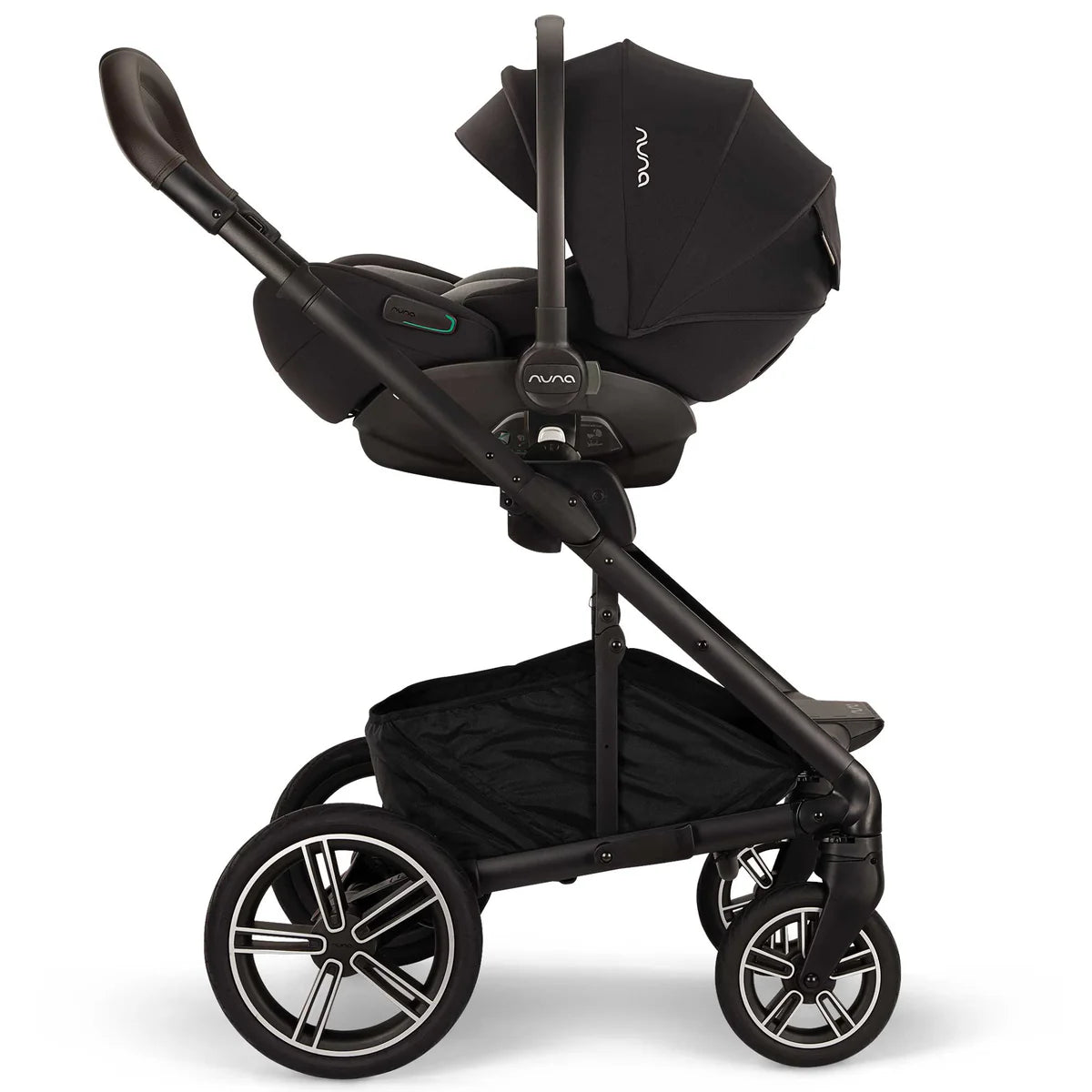 Nuna MIXX Next Pushchair, MIXX Next Carrycot, ARRA Flex Car Seat and BASE Curv Bundle, Caviar