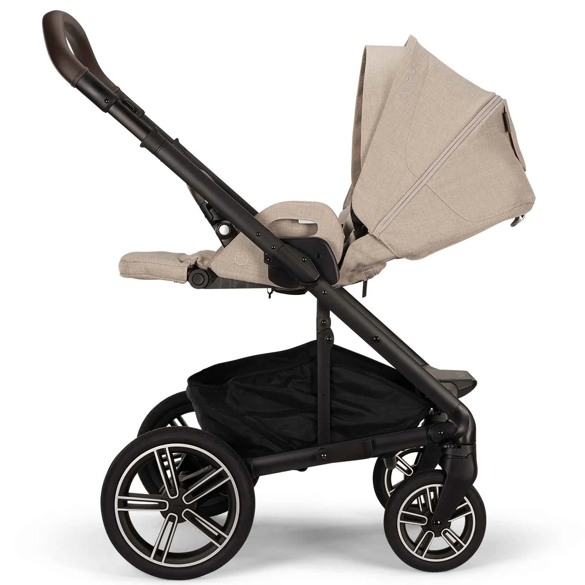 Nuna MIXX Next Pushchair, MIXX Next Carrycot, ARRA Flex Car Seat and BASE Curv Bundle, Biscotti