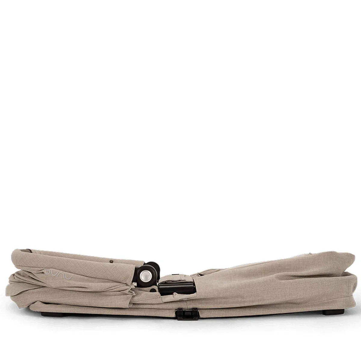Nuna MIXX Next Pushchair, MIXX Next Carrycot, ARRA Flex Car Seat and BASE Curv Bundle, Biscotti