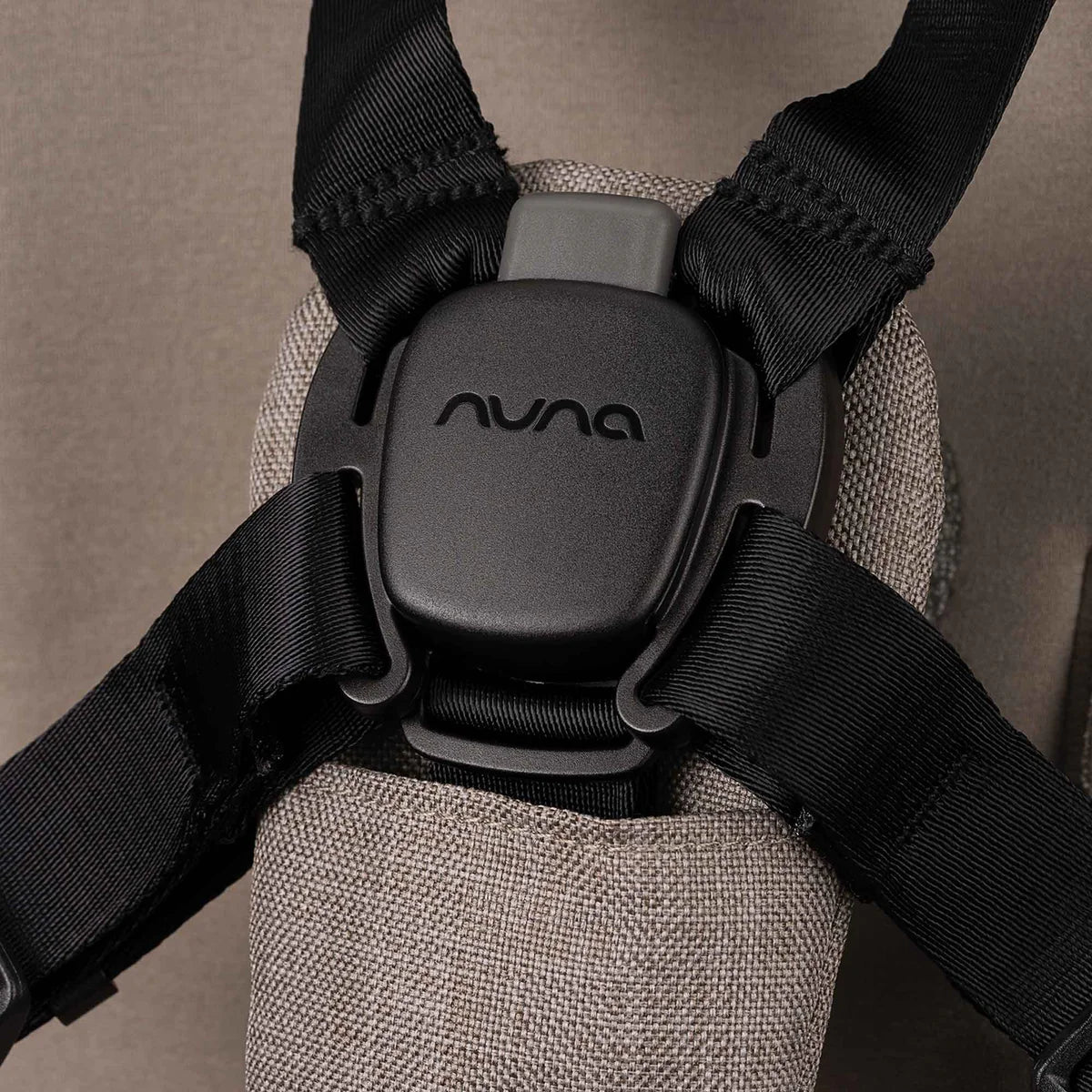 Nuna TRIV Next & ARRA Flex & BASE Curv Bundle - Cedar