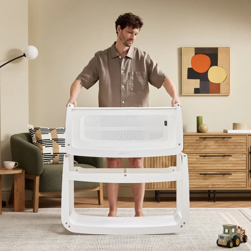SnuzPod5 Bedside Crib White