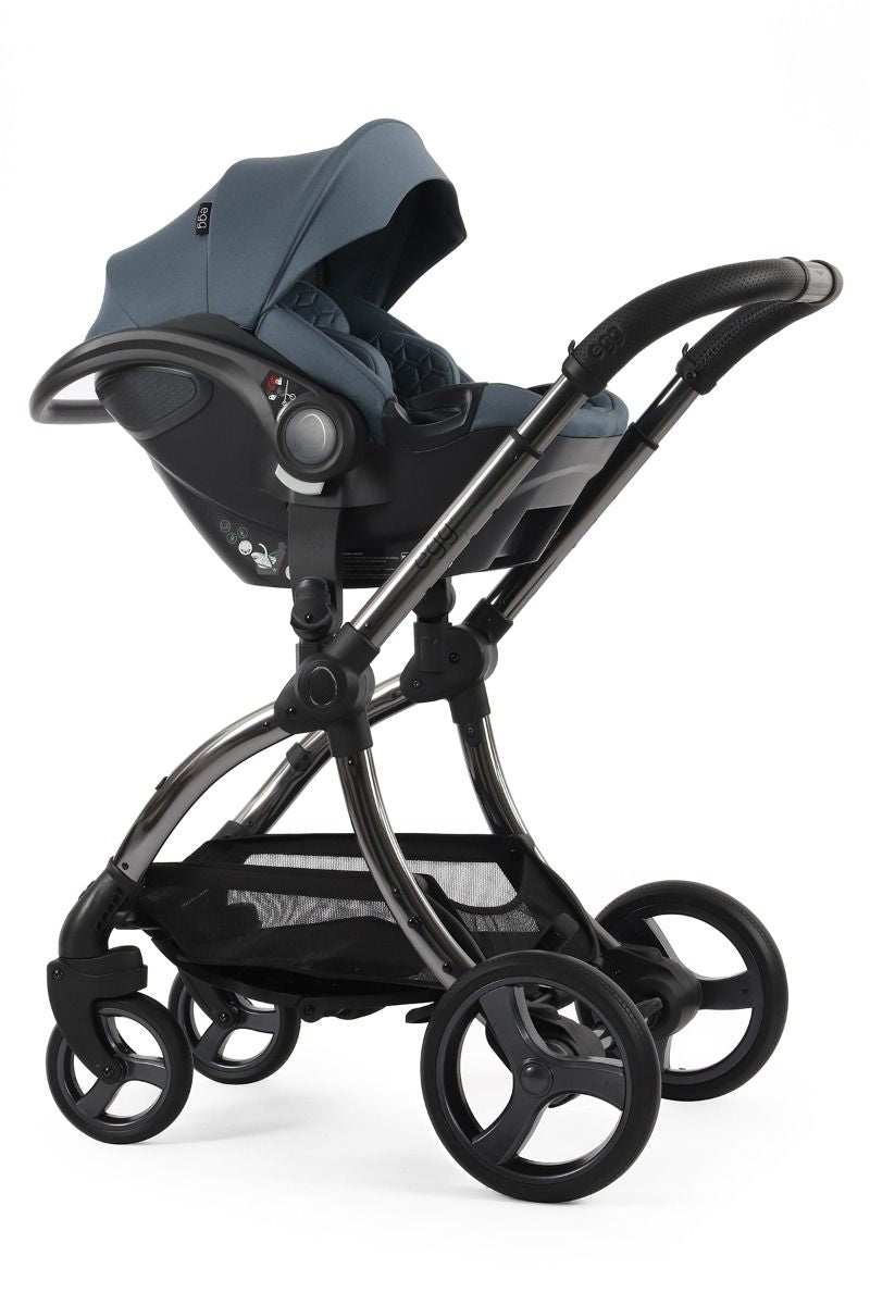 Egg 3 Luxury Travel Bundle With Shell i-Size Car Seat Topaz