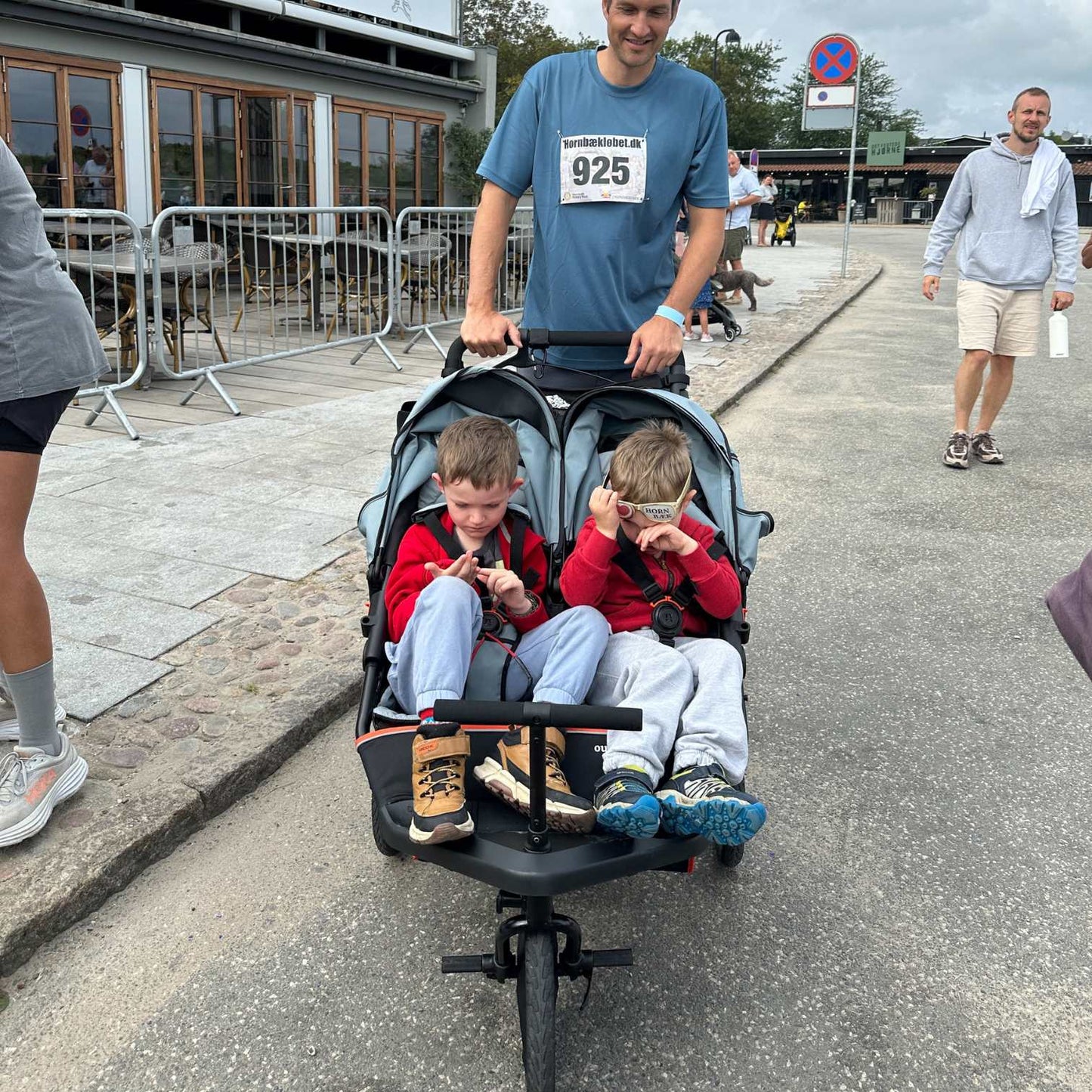 Out n About Nipper Double V6 Plus Pushchair Rocksalt Grey *Pre Order Mid October Delivery