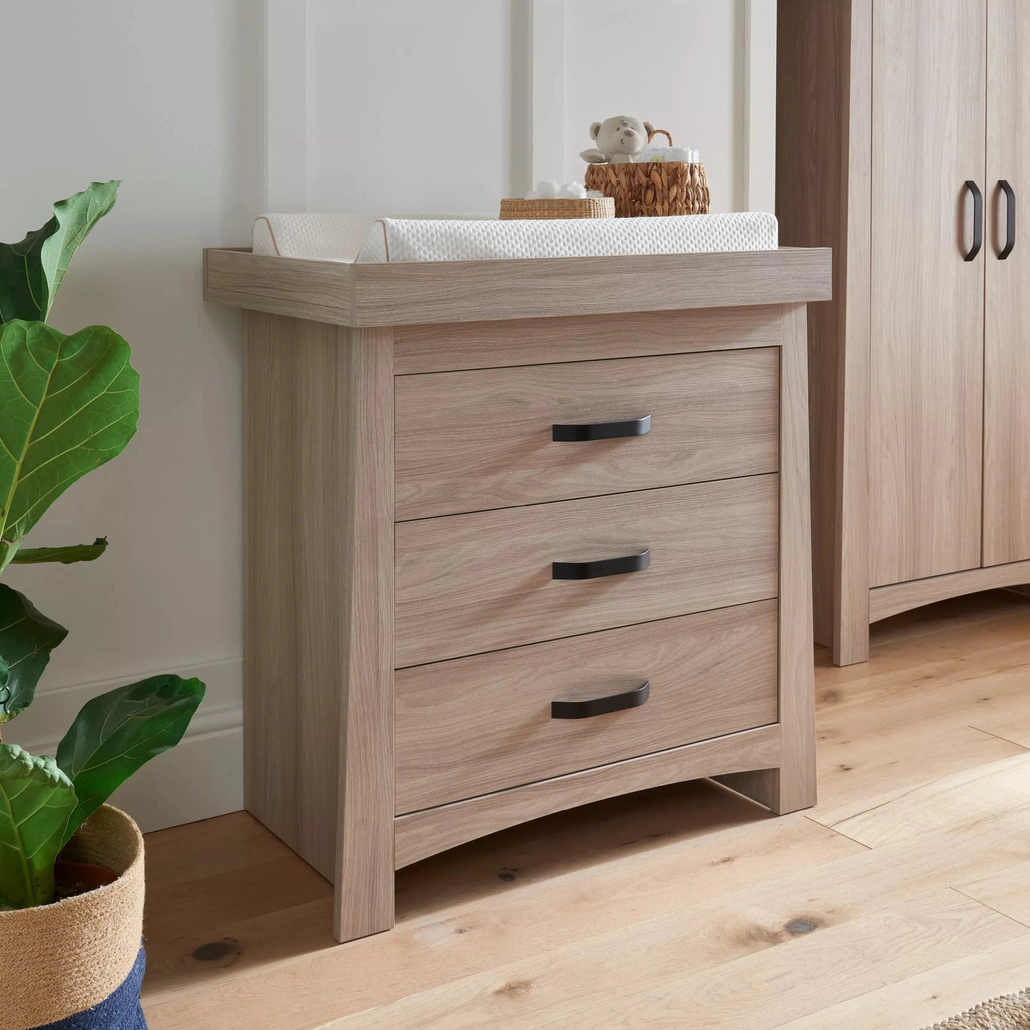CuddleCo Isla 2 Piece Nursery Furniture Set - Ash