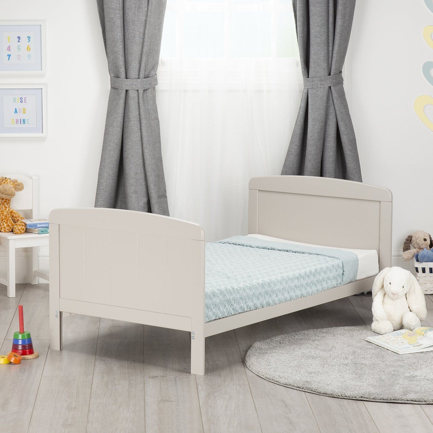 Cuddle Co Juliet Cot Bed - Dove Grey