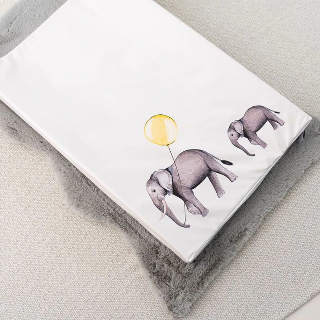 Gilded Bird - Elephant Parade Wedge Mat