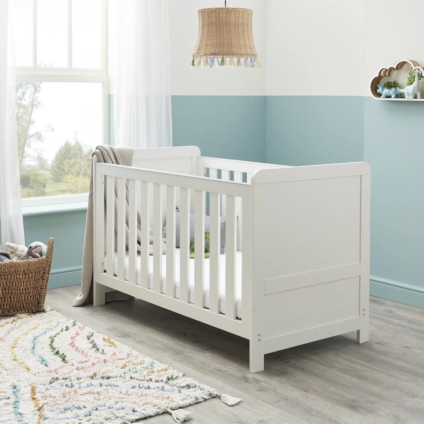 Babymore Caro cot bed - White wash