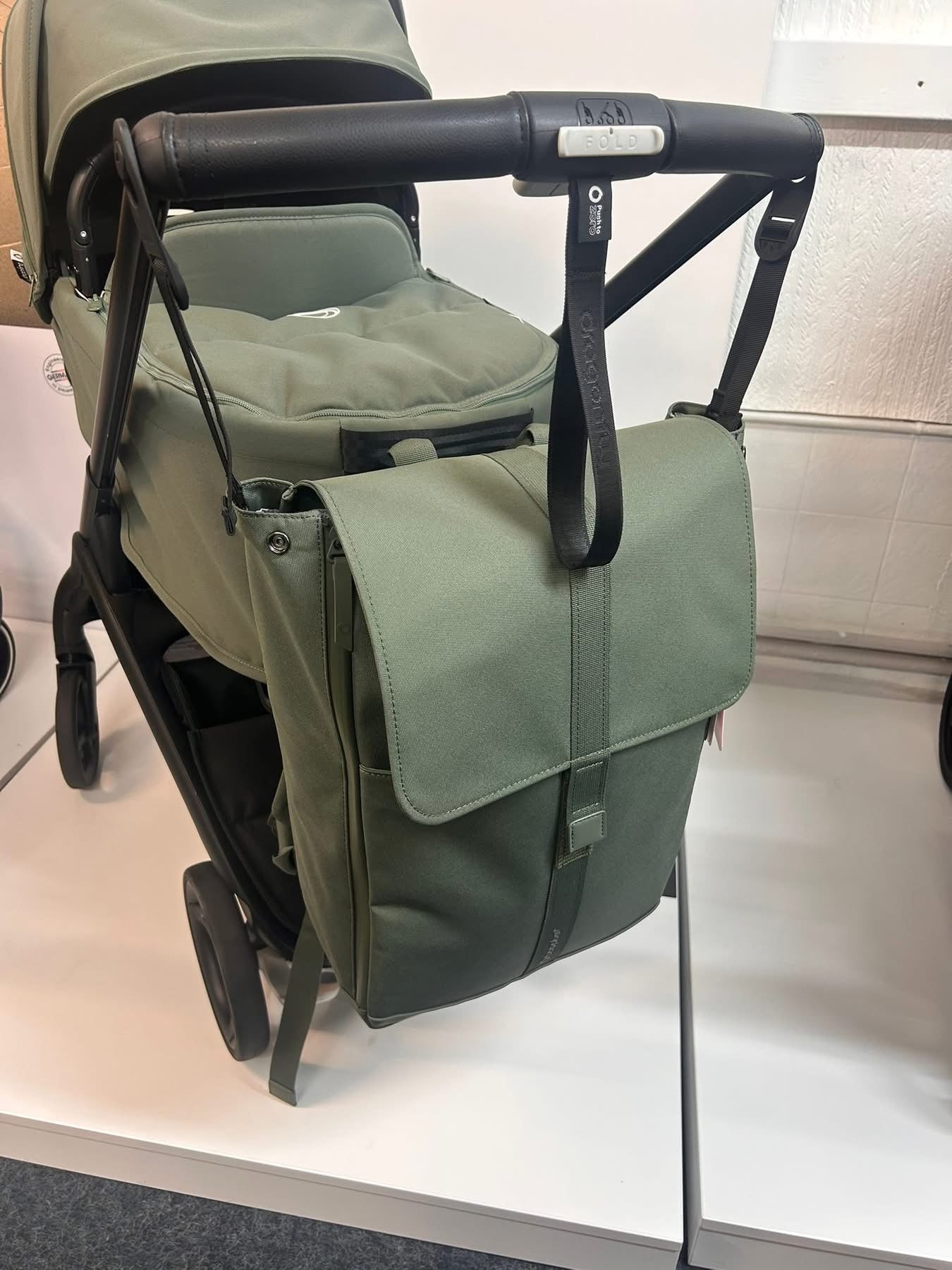 Bugaboo Dragonfly ~ Ex display Birmingham store