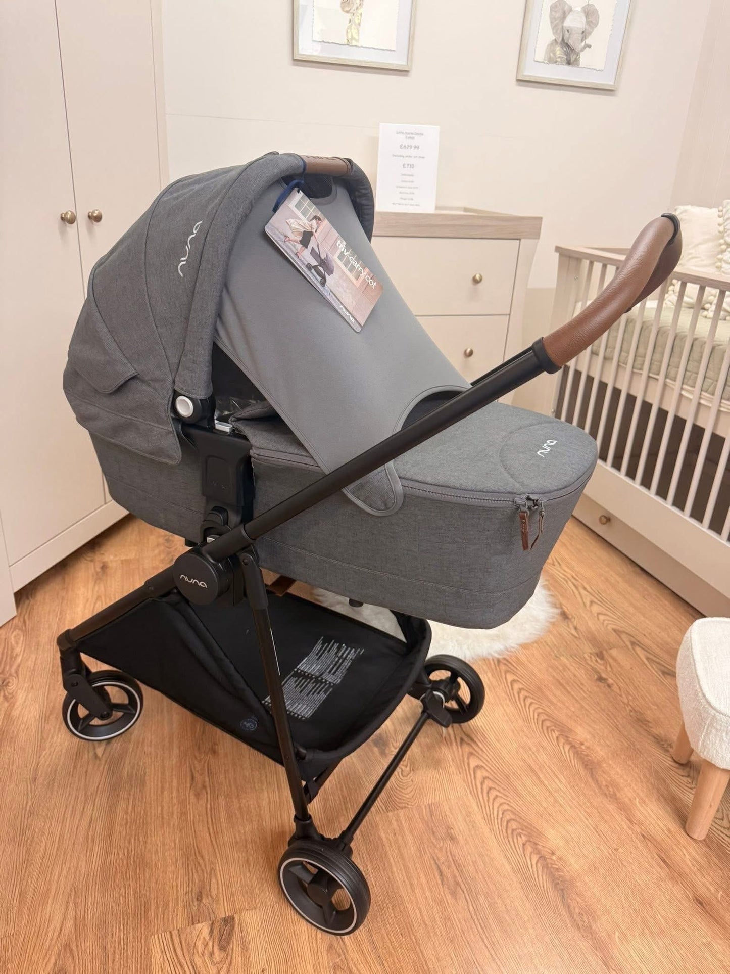 Nuna IXXA Next + PIPA Urbn Bundle in Granite Ex Display Birmingham Store