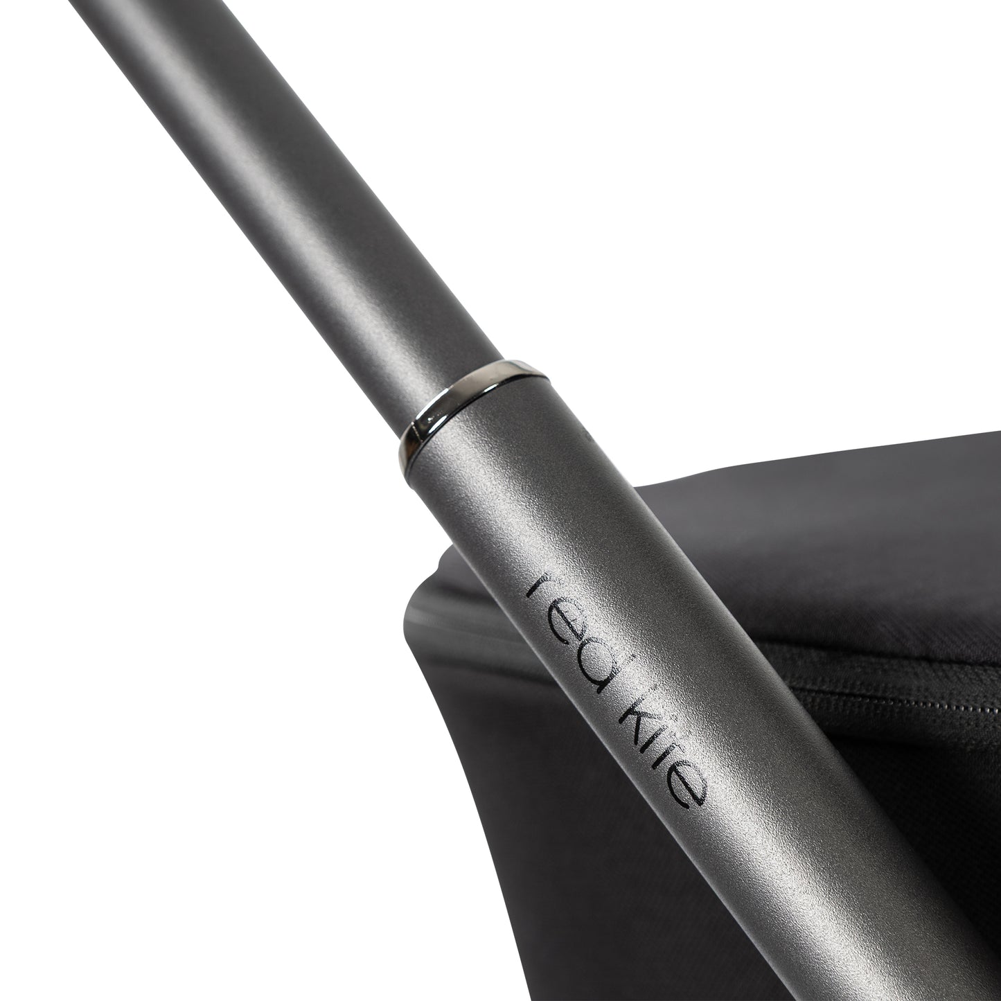 Red Kite Push Me Cruise 3 In 1 With Folding Carrycot Onyx