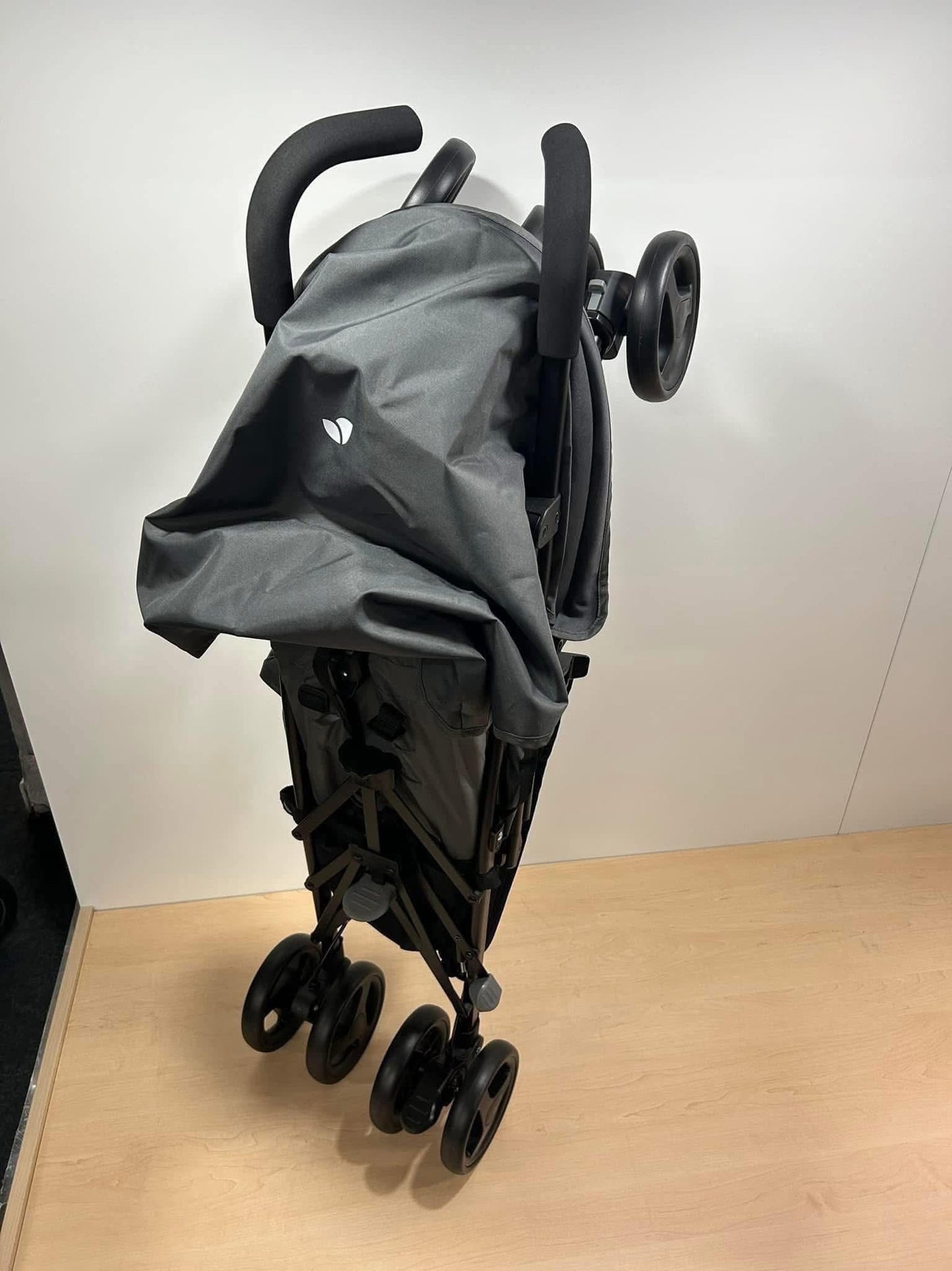 Joie Nitro stroller - Sea ~ ex display ~ Birmingham store