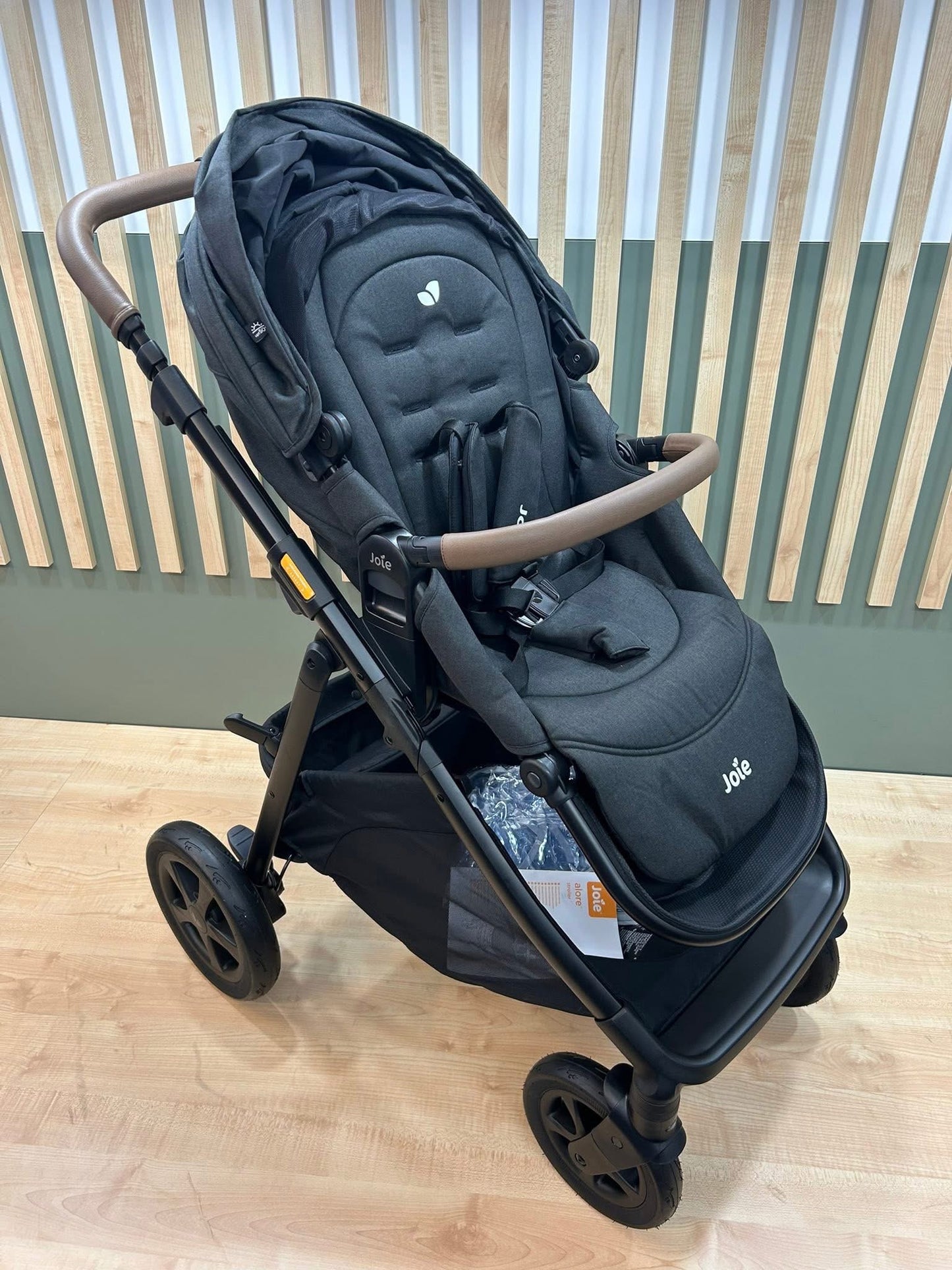 Joie Alore pushchair * EX DISPLAY