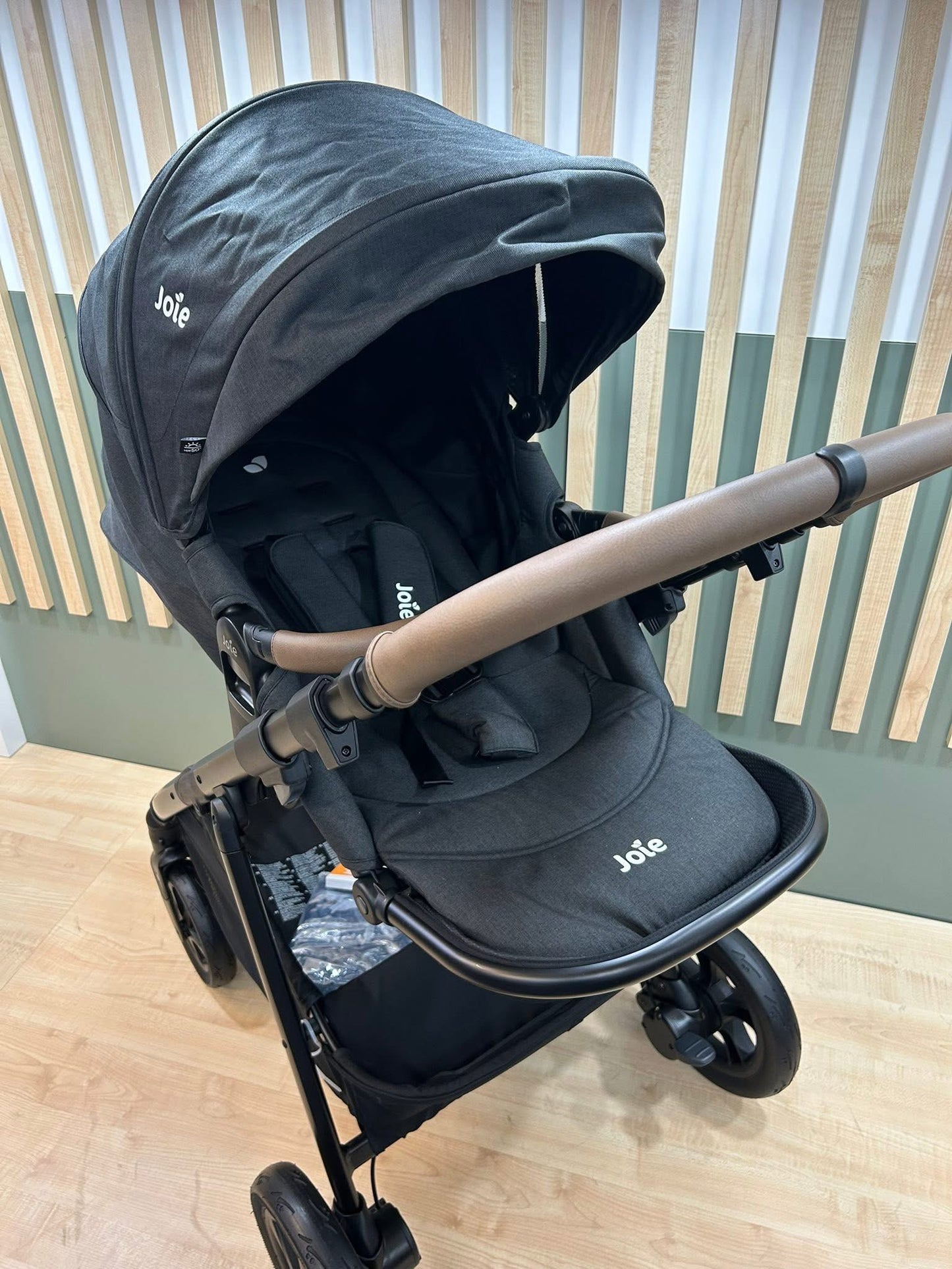 Joie Alore pushchair * EX DISPLAY