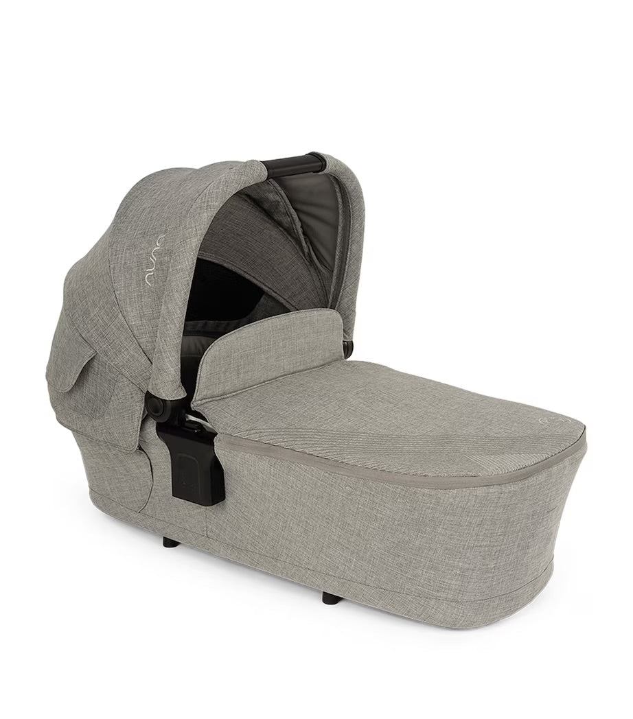 Nuna TRIV NEXT BMW + PIPA Lite Travel System - BMW Graphene Open Box