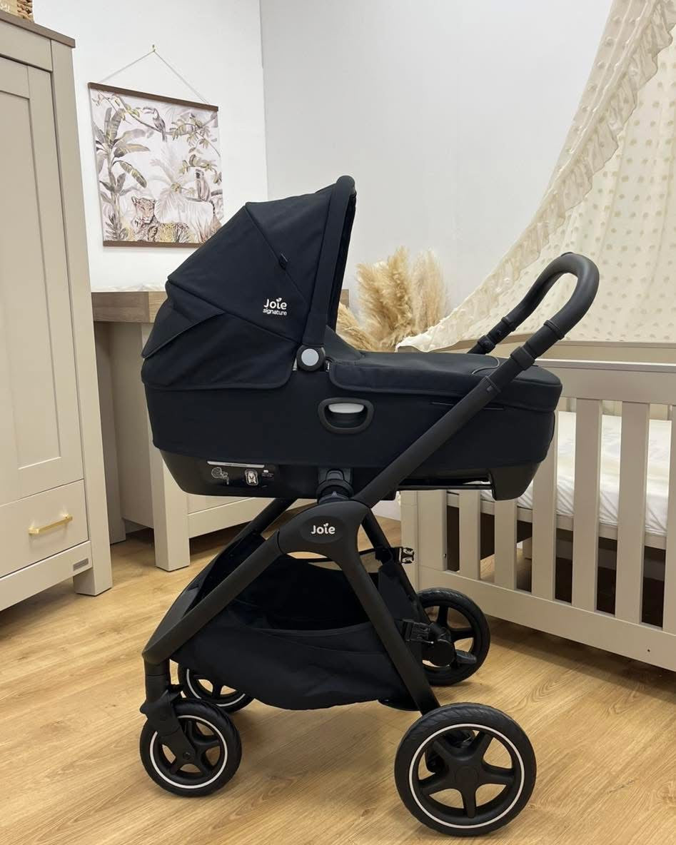 Finiti ex display bargain