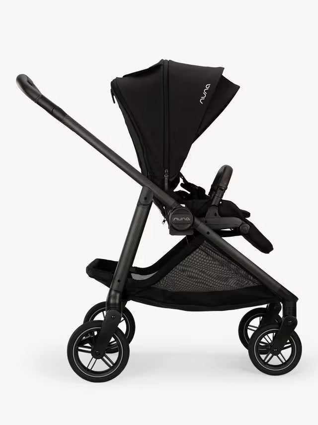 Nuna Swiv pushchair ~ Caviar ~ open box Birmingham store