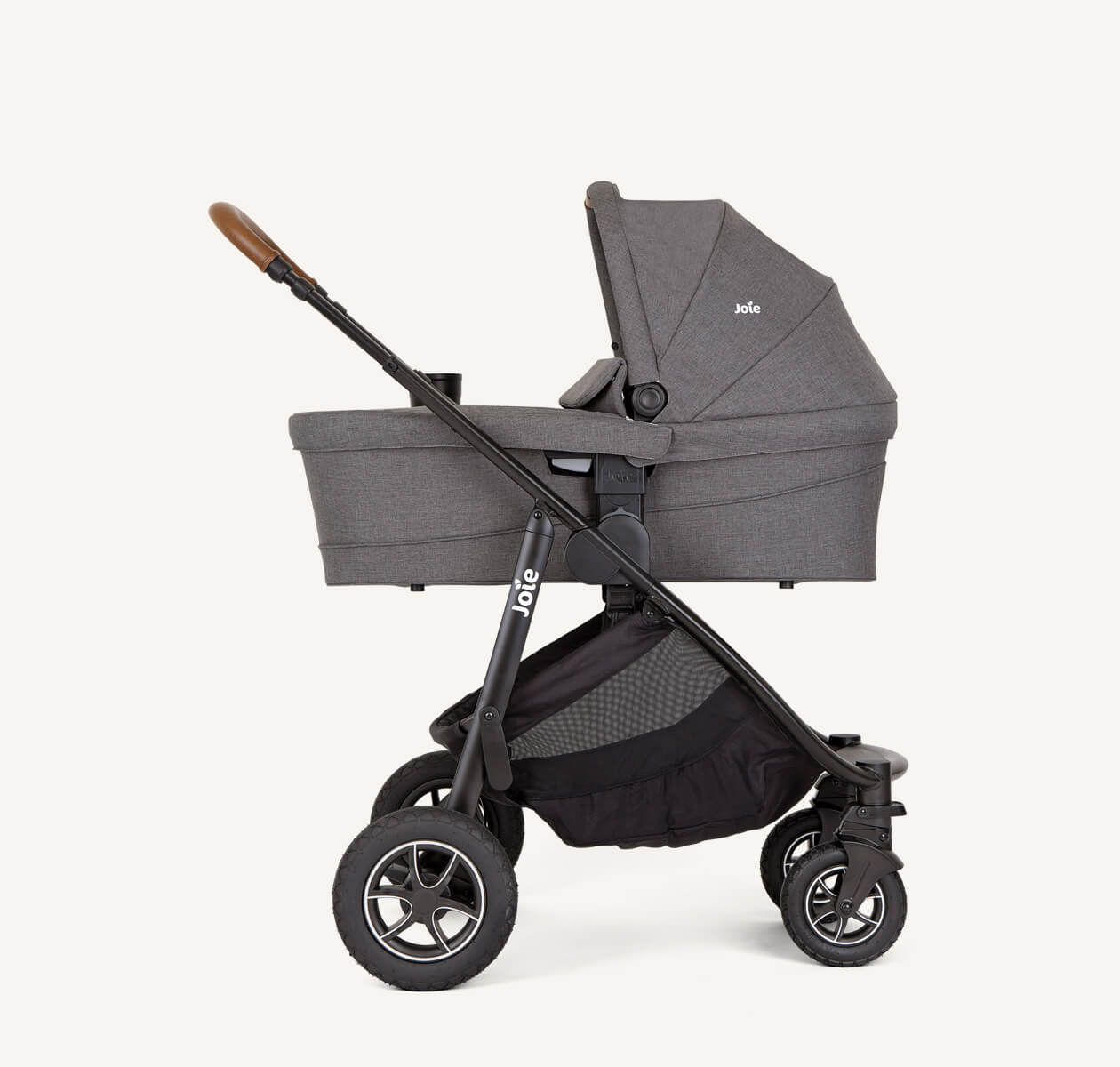 Joie Versatrax™ trioPram, infant carrier and carry cot -ex display BIRMINGHAM STORE