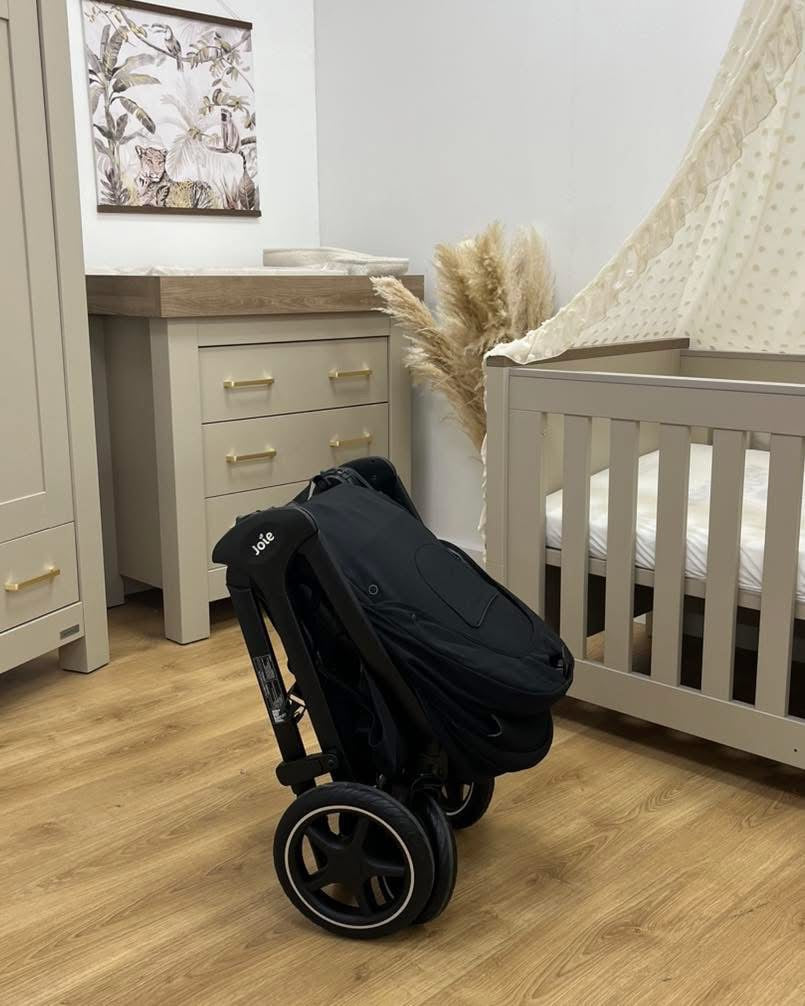 Finiti ex display bargain