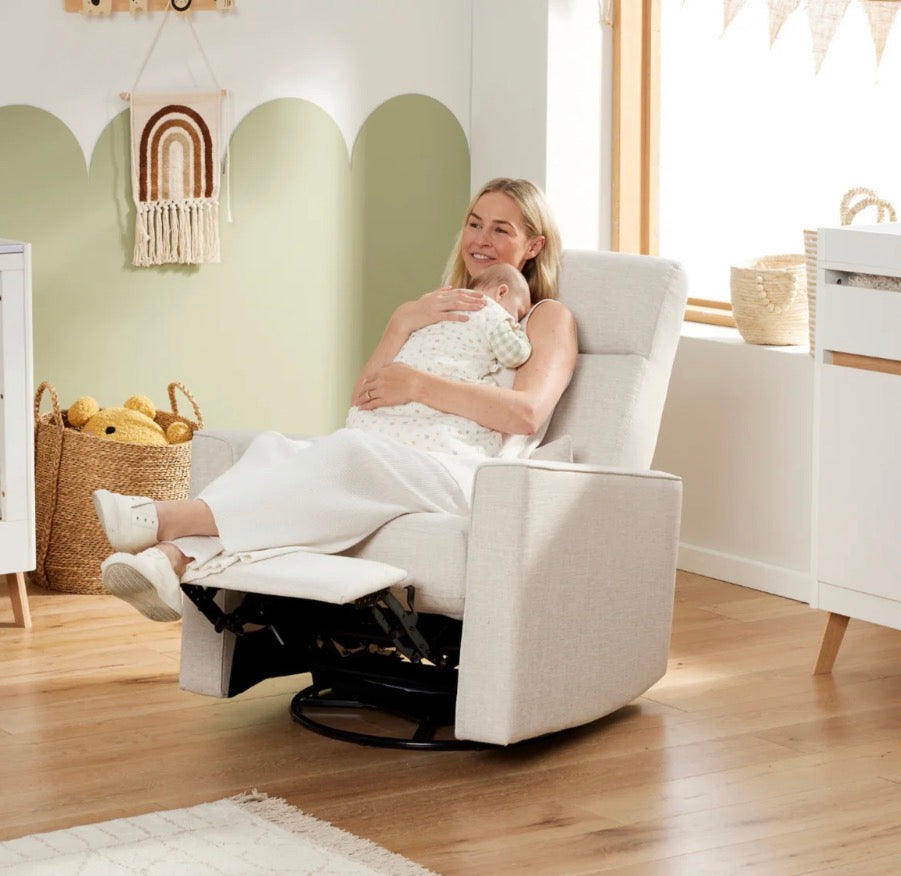 Tutti Bambini Paige Recliner Glider Nursery Chair ~ Egg shell