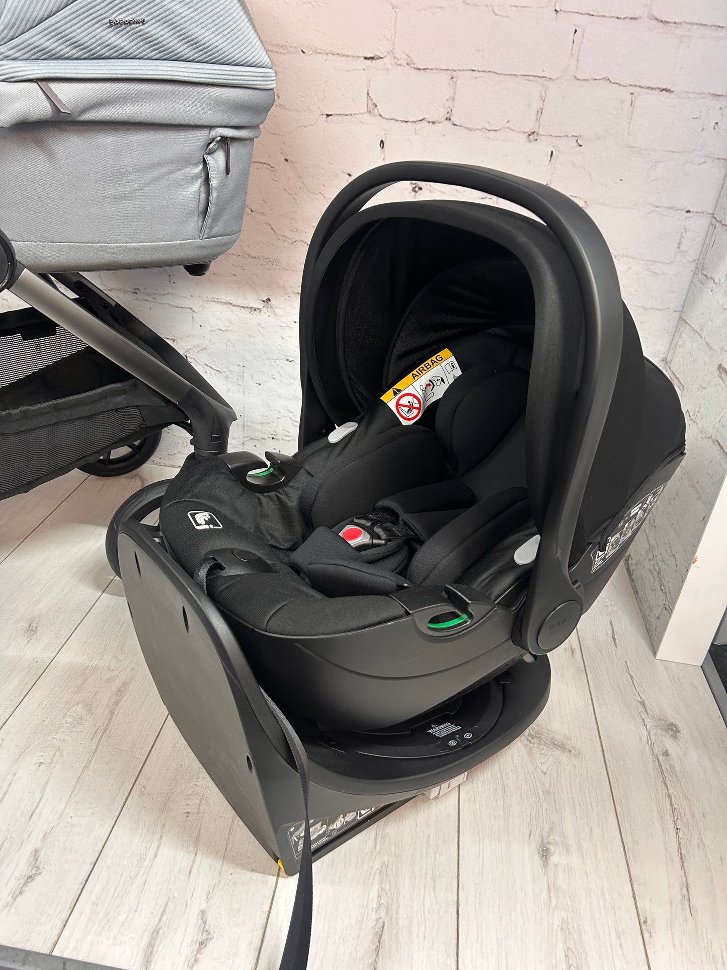 Baba Bing Raffi travel system ~ Ex display ~ Birmingham store