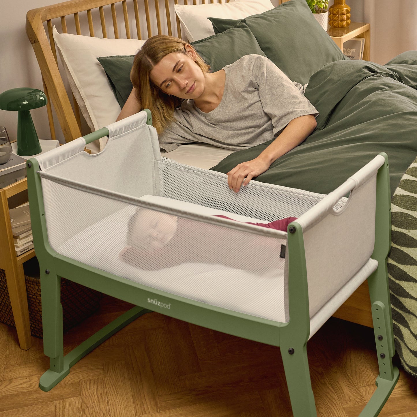 SnuzPod Studio Bedside Crib Tokyo