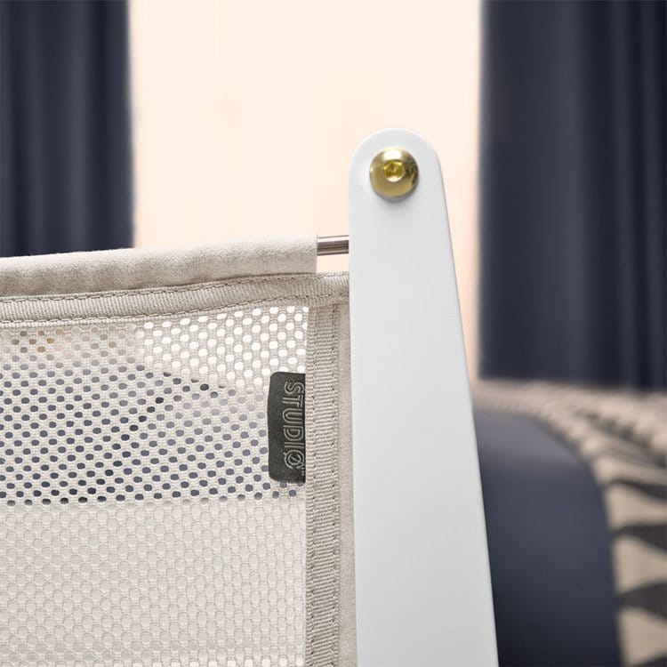 SnuzPod Studio Bedside Crib Paris