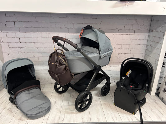 Baba Bing Raffi travel system ~ Ex display ~ Birmingham store