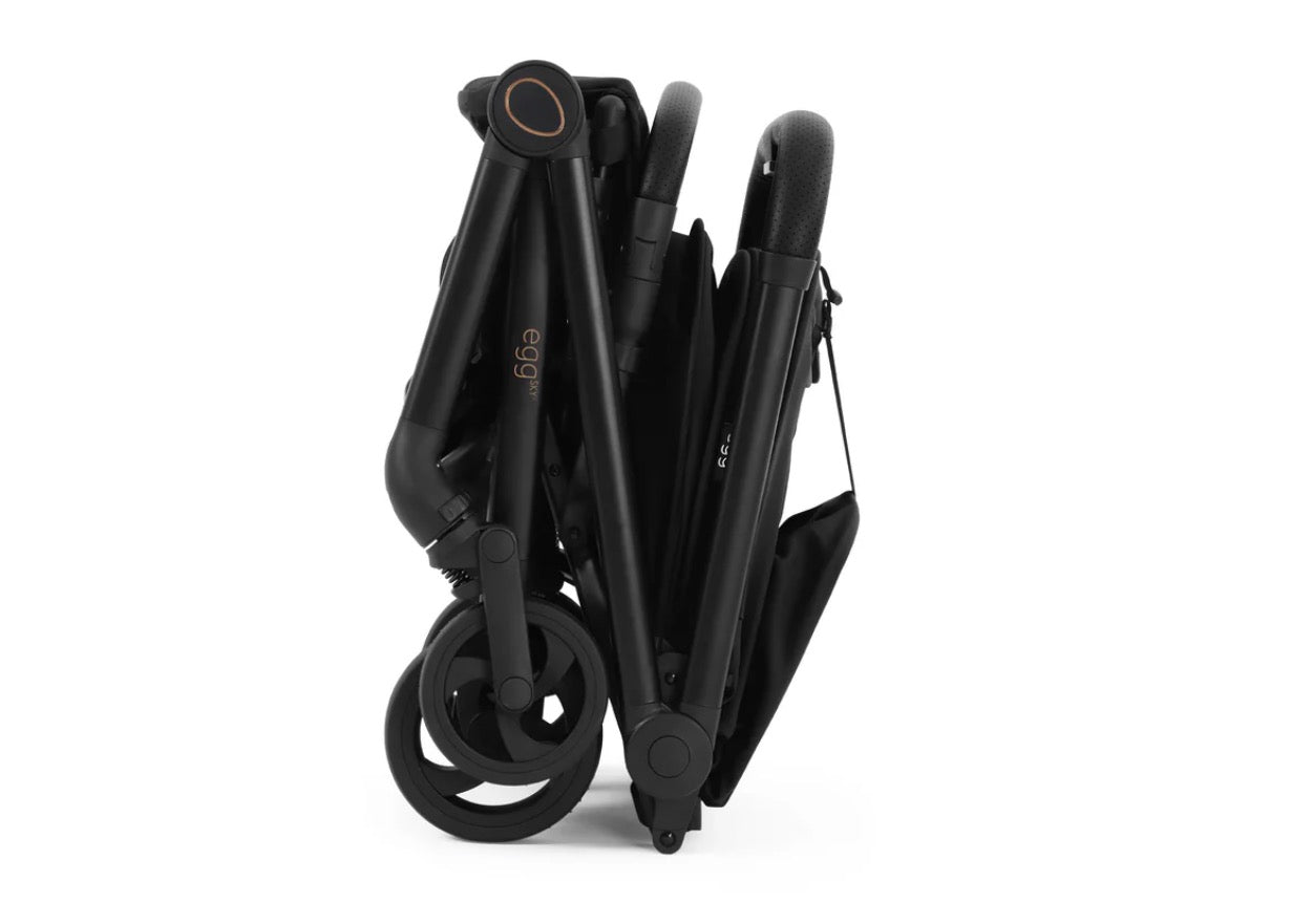 egg Sky® Stroller Black