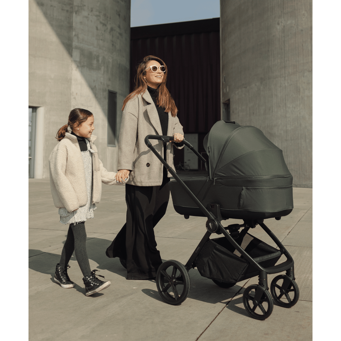 Venicci Claro 3-in-1 Travel System Bundle With Pushchair, Carrycot And Engo Car Seat Forest