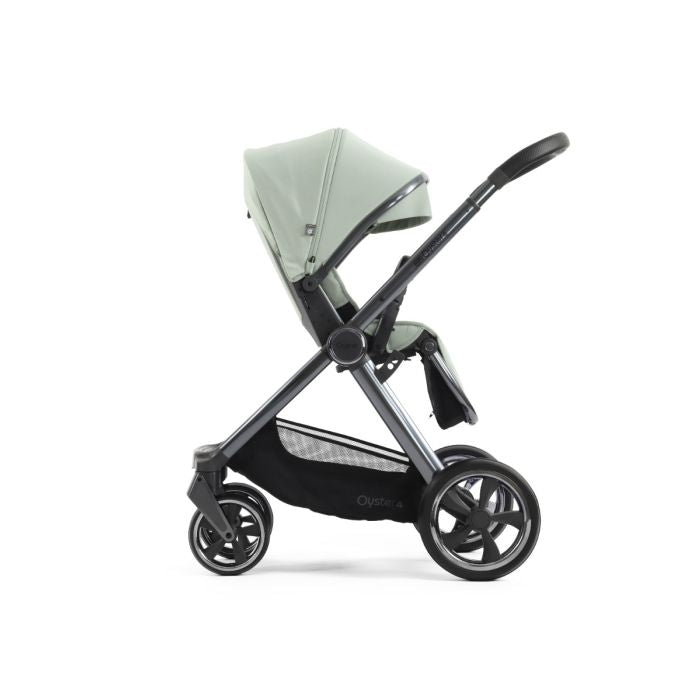 BabyStyle Oyster4 Pushchair Essential 5 Piece Bundle with Capsule Car Seat and Base - Spearmint
