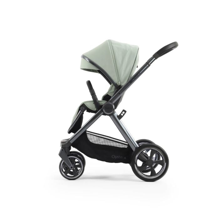 BabyStyle Oyster4 Pushchair Essential 5 Piece Bundle with Capsule Car Seat and Base - Spearmint