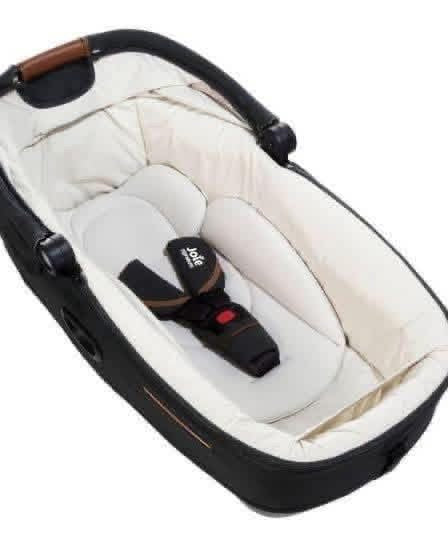 Joie Vinca and calmi carry cot