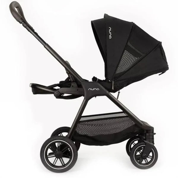 Nuna TRIV Next + PIPA Next Travel System- Caviar Ex display