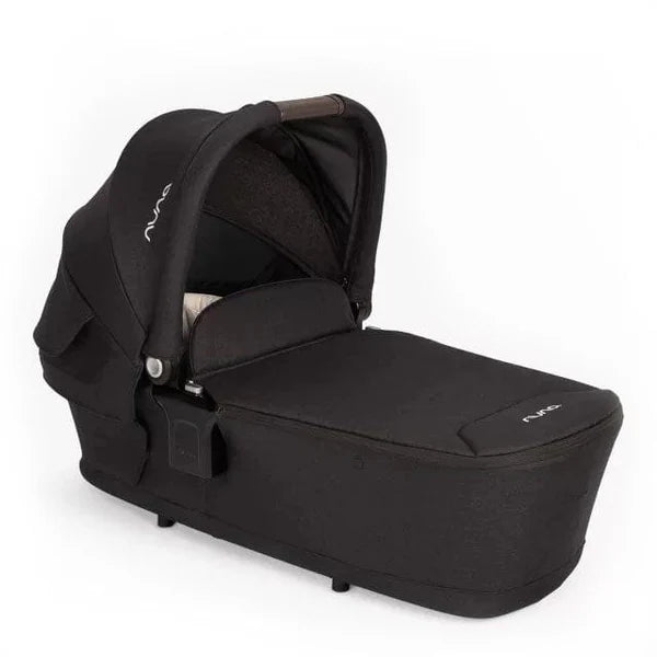 Nuna TRIV Next + PIPA Next Travel System- Caviar Ex display